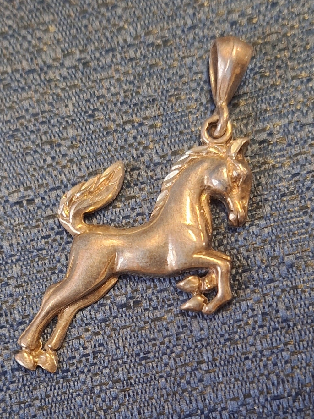 Sterling Silver Horse Pendant in Silver